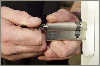 Garfield Ridge IL Locksmith Store Garfield Ridge, IL 773-627-5680